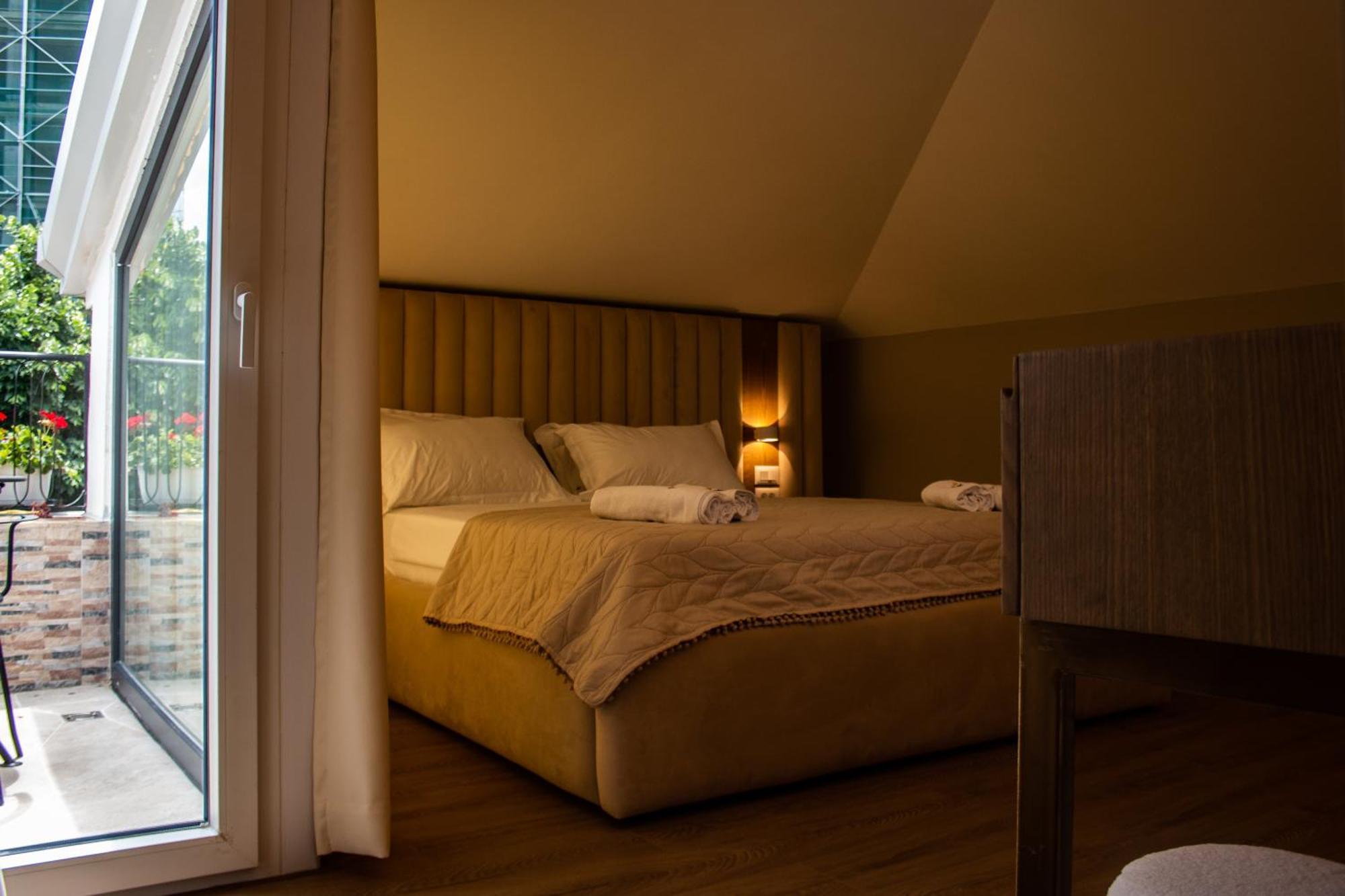 Vila Koja Boutique Hotel Tirana Kültér fotó