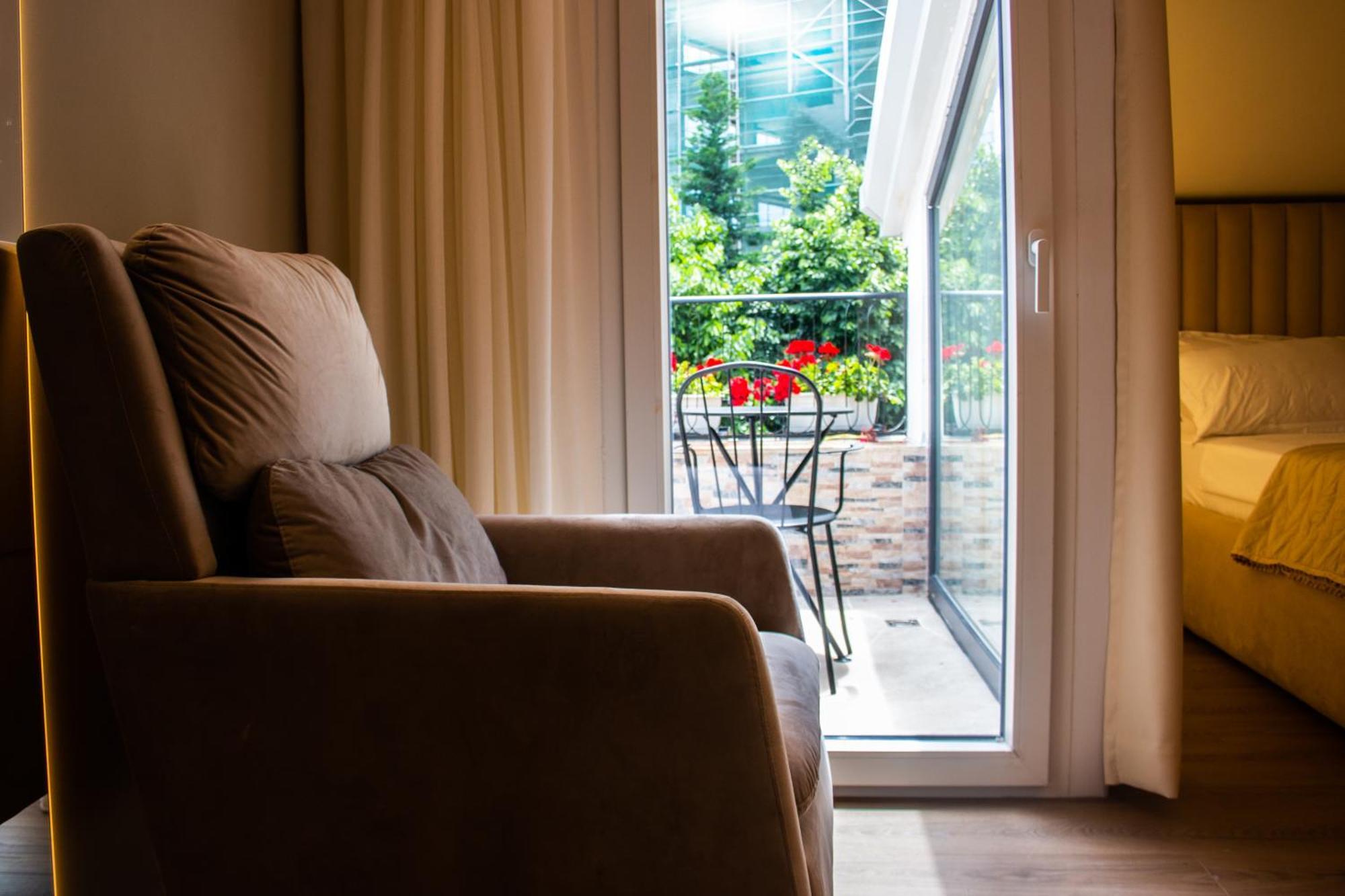 Vila Koja Boutique Hotel Tirana Kültér fotó
